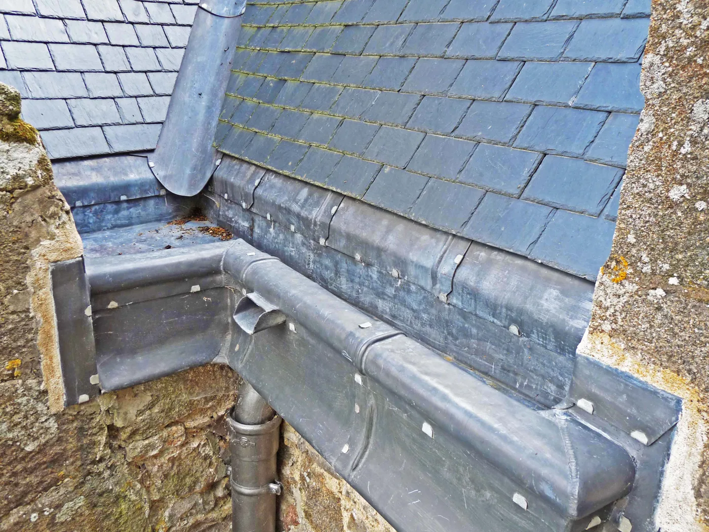 Box Gutter Leaking? The 6 Faults and Which Fix Each Needs