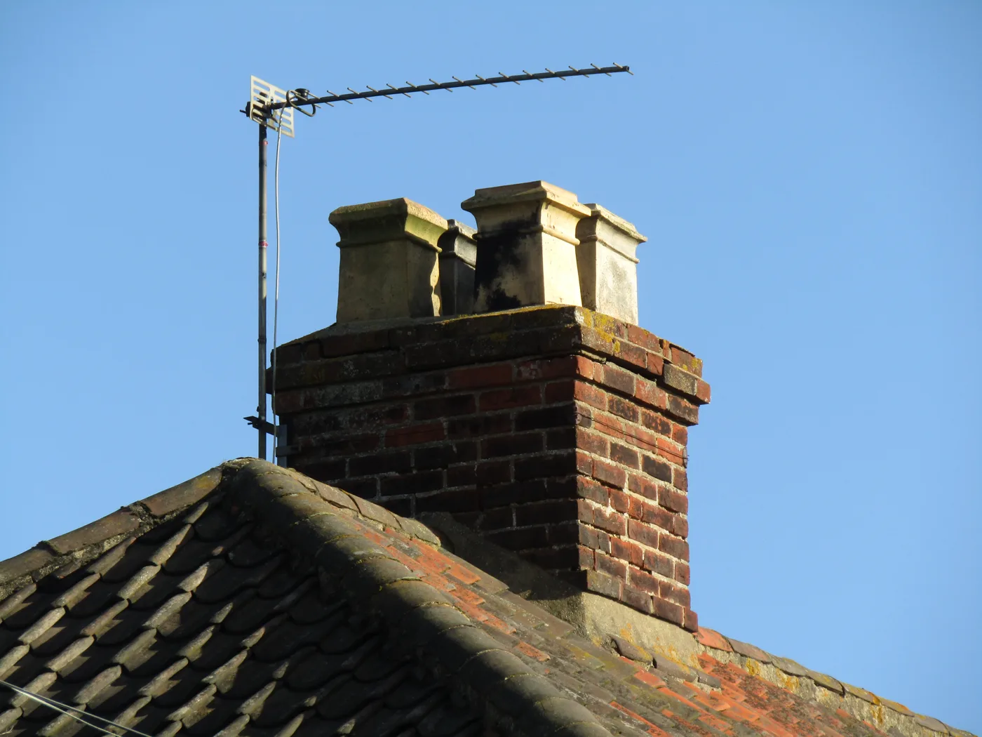 Chimney Removal Cost UK: Stack Takedown and Making Good